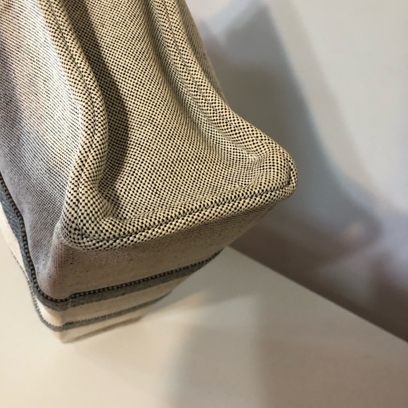 Authentic HERMES TOTE - Picture 6 of 15